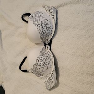 Victoria's Secret Dream Angels bra